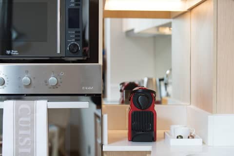 Zip Housing El Golf — kitchen