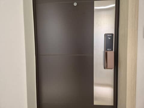 Gwang Jang Hotel — hotel room