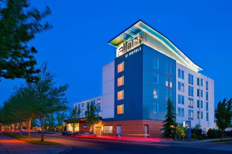 Aloft by Marriott Portland Airport at Cascade Station — building