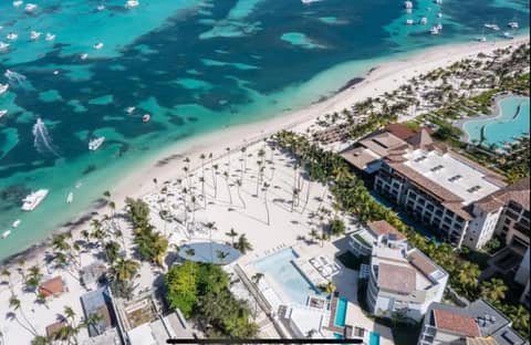 Playa Coral Condo in Paradise F22 — photo 2