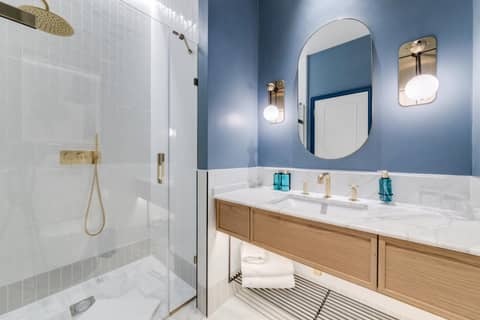 Mornington Hotel London Kensington, BW Premier Collection — bathroom