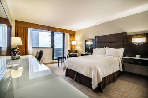 Holiday Inn Vancouver Centre by IHG — photo 8