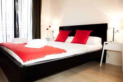 Hulot B&B Valencia — photo 8