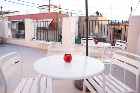 Hulot B&B Valencia — photo 9