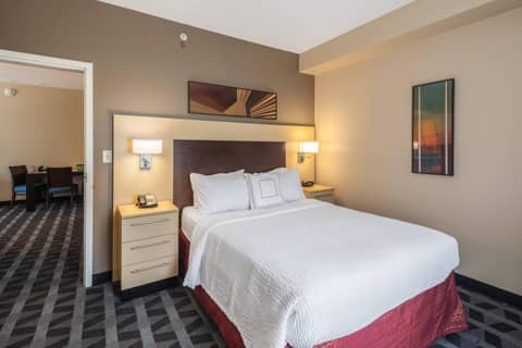 TownePlace Suites Jacksonville Butler Boulevard — hotel room