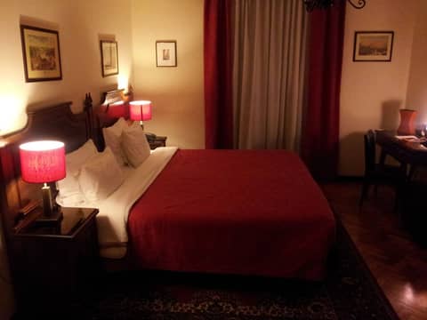 Pao de Acucar Hotel — hotel room