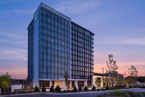 Renaissance Milwaukee West Hotel — photo 8