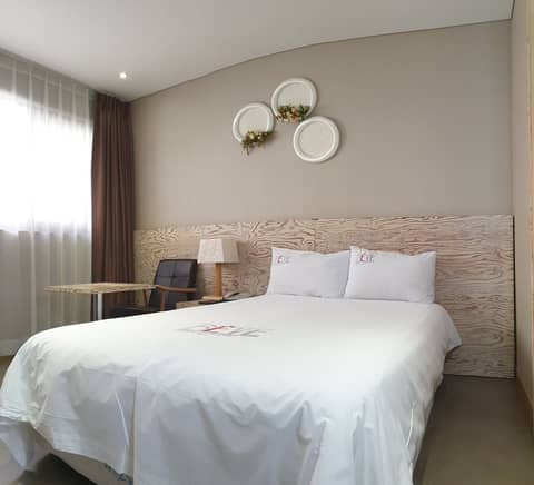 Reve Hotel Jeju — photo 2