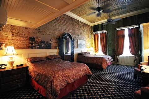 The Olivier House Hotel — hotel room