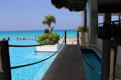 BSEA Cancun Plaza Hotel — photo 8