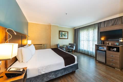 Grand Park Hotel & Suites Downtown Vancouver, an Ascend Collection Hotel — photo 9