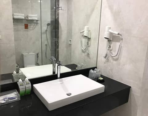 Sparks Life Jakarta, ARTOTEL Curated — photo 7