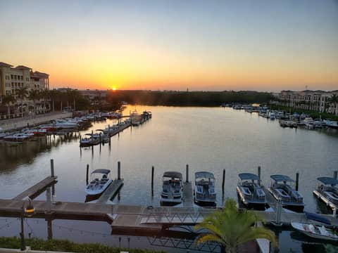 Bayfront Inn Fifth Avenue — photo 9