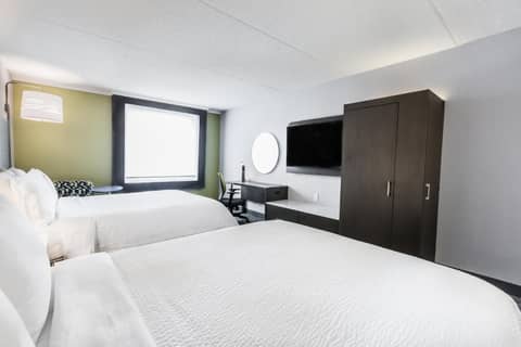 Holiday Inn Express & Suites Toronto Airport South by IHG — photo 6