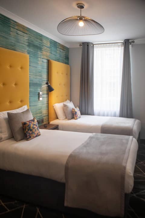 Paddington Park Hotel — hotel room