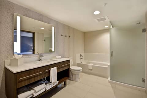 Home2 Suites by Hilton Kansas City KU Medical Center — photo 2