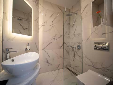 The Moon Boutique Hotel — photo 3