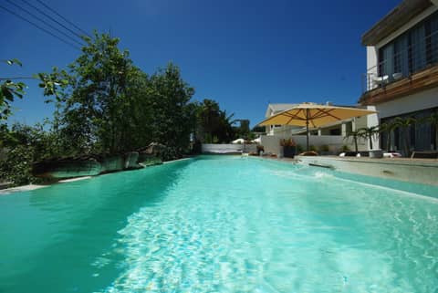 DysArt Boutique Hotel — recepcion & lobby