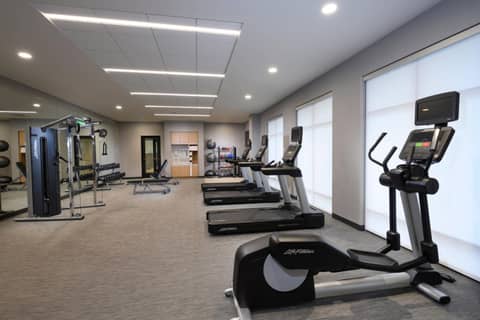 Courtyard by Marriott Charlotte Waverly — photo 4