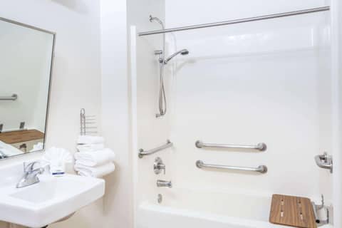 Microtel Inn & Suites by Wyndham Salt Lake City Airport — photo 3