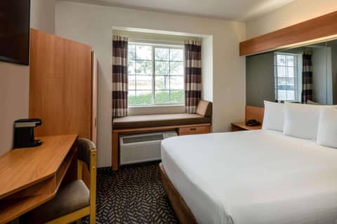 Microtel Inn & Suites by Wyndham Salt Lake City Airport — photo 4