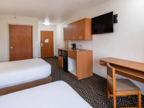 Microtel Inn & Suites by Wyndham Salt Lake City Airport — photo 6