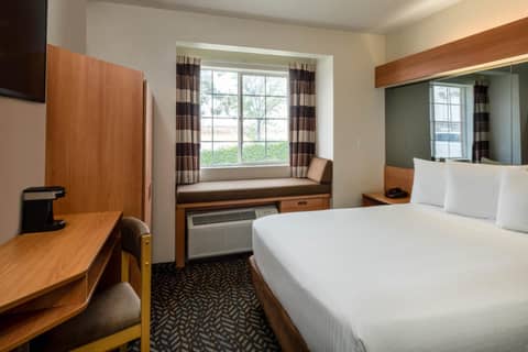 Microtel Inn & Suites by Wyndham Salt Lake City Airport — photo 9