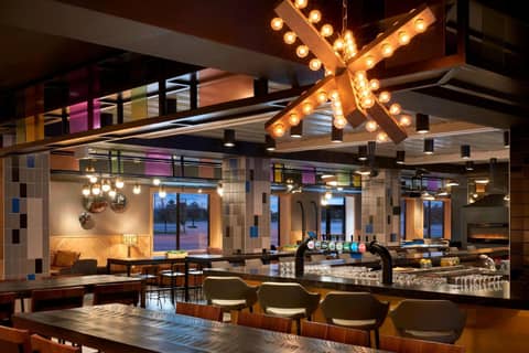 Delta Hotels by Marriott Toronto Airport & Conference Centre — photo 6