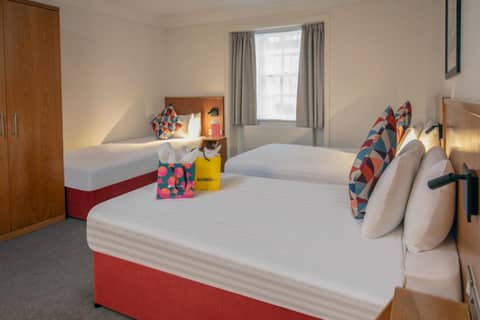 Queensway Hotel, Sure Hotel Collection by Best Western — photo 4