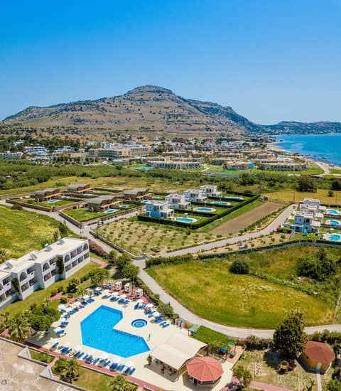 Lardos Bay — photo 3