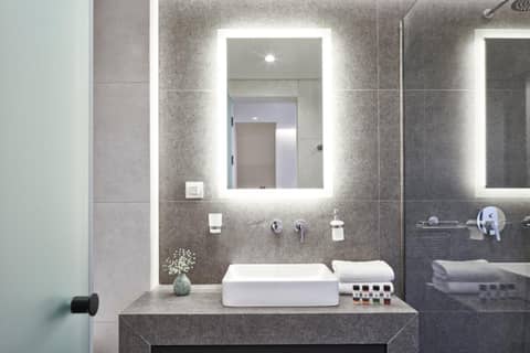 NLH MONASTIRAKI - Neighborhood Lifestyle Hotels — photo 9