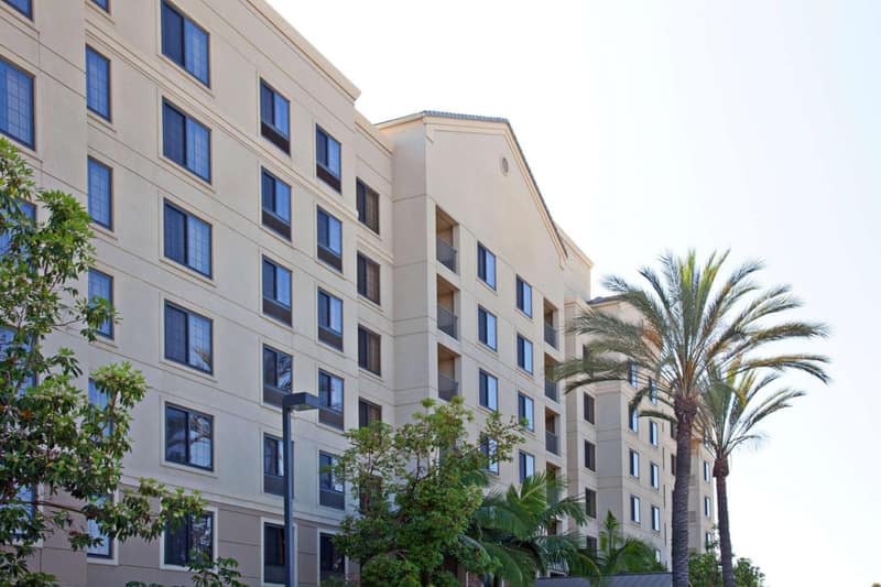 Sonesta ES Suites Anaheim Resort Area — building