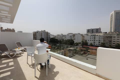 Mid Town Hotel Casablanca — balance & terrace
