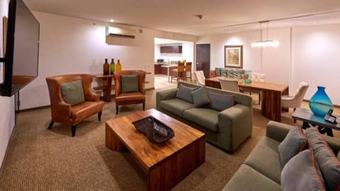 Holiday Inn Guadalajara Patria-Universidad by IHG — photo 4