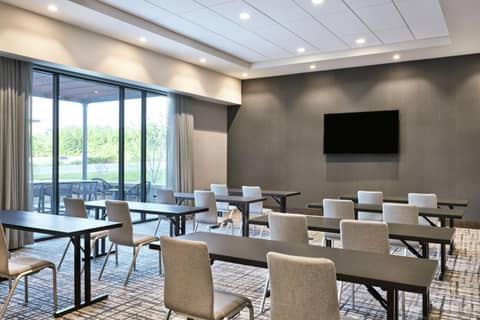 AC Hotel by Marriott St Louis Chesterfield — photo 2