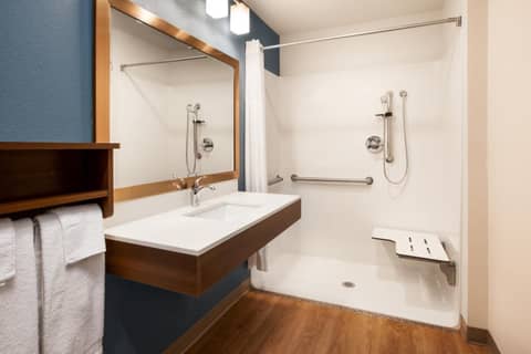 WoodSpring Suites Columbus North I-270 — photo 9