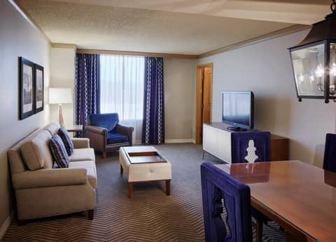 Harrah's Kansas City Hotel & Casino - A Caesars Rewards Destination — photo 9