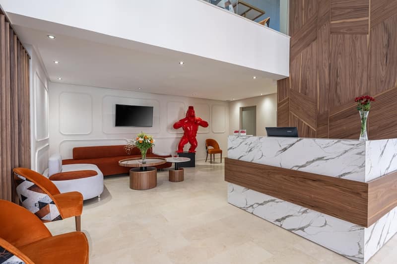 Swiss Continental Hôtel — recepcion & lobby