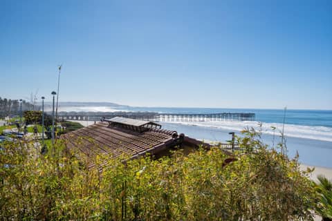 Pacific Terrace Hotel — photo 3