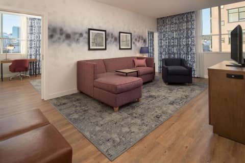 Hampton Inn And Suites By Hilton Portland-Pearl District — photo 7