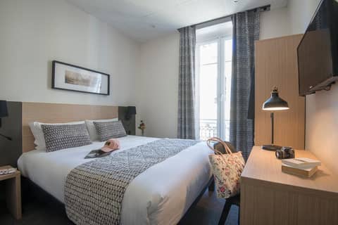 Hotel Saint Gothard — hotel room