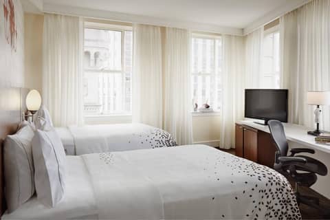 Renaissance New Orleans Pere Marquette French Quarter Area Hotel — photo 2
