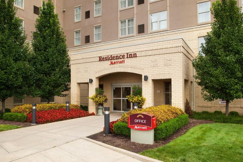 Residence Inn by Marriott St. Louis Downtown — building