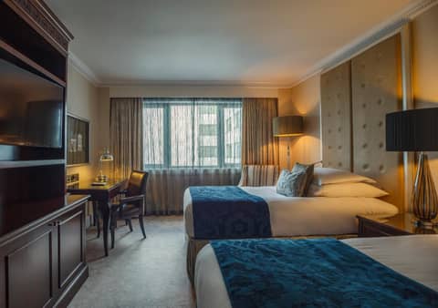 InterContinental London Park Lane by IHG — hotel room
