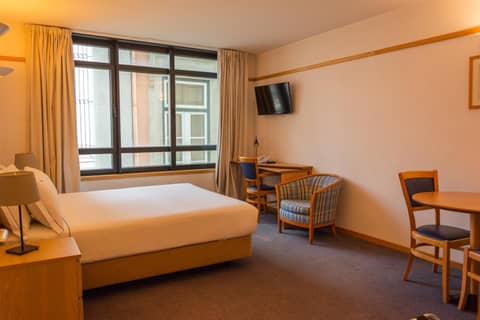 VIP Executive Eden Aparthotel — photo 3
