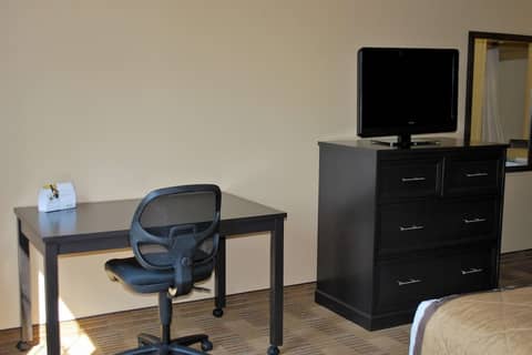 Beachwood Extended Suites — photo 7