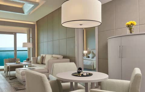 Royal M Hotel Abu Dhabi by Gewan — hotel room