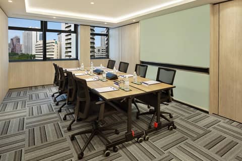 Holiday Inn Express Kuala Lumpur City Centre by IHG — photo 9