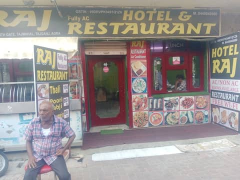 Hotel Raj Bed & Breakfast — other