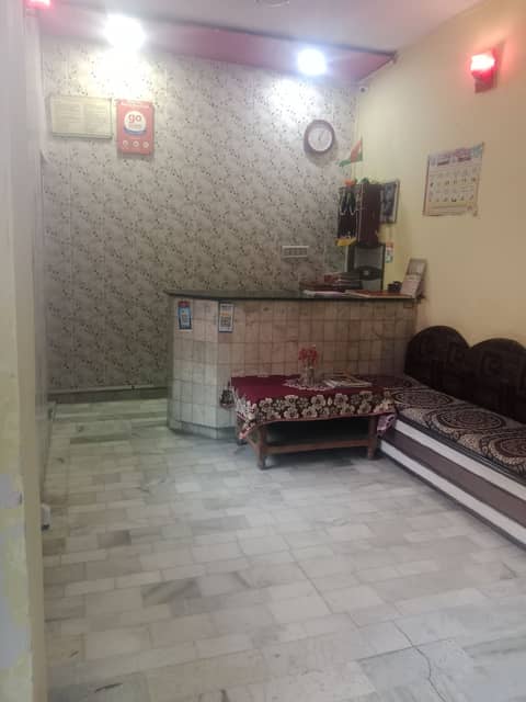 Hotel Raj Bed & Breakfast — recepcion & lobby
